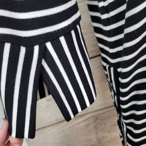 Gerry Weber Collection Striped Black White Button Top 10 - Picture 5 of 11